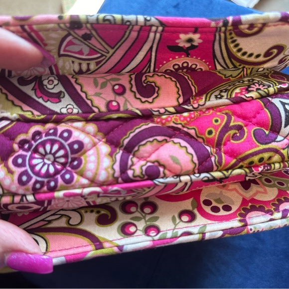 Vera Bradley Shoulder/Crossbody bag - Retired Print Very Berry Paisley - Picture 6 of 9